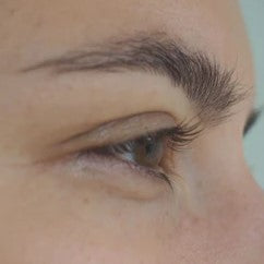 Wimpernlifting zu Hause, Lash Lifting zuhause selber machen, Lash Lifting selber machen, Anleitung für DIY Lash Lifting, Lash Lifting zu Hause, Schritt-für-Schritt Lash Lifting, Lash Lifting Set für zuhause, DIY Wimpernlifting, Wimpern selber liften, Wimpernlifting selber machen, Lash Lifting ohne Kosmetikerin